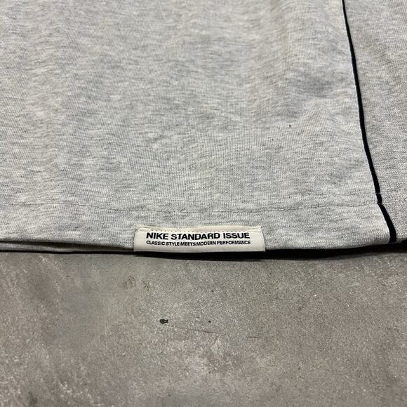 Nike Hoops Basketball Standard Dri-Fit Loose Fit Hooded Gray Size XL DH7441-050 - Picture 4 of 9